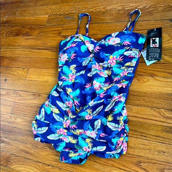 shore shapes Other - 🆕🌺Hibiscus Shapewear One Piece Swimsuit